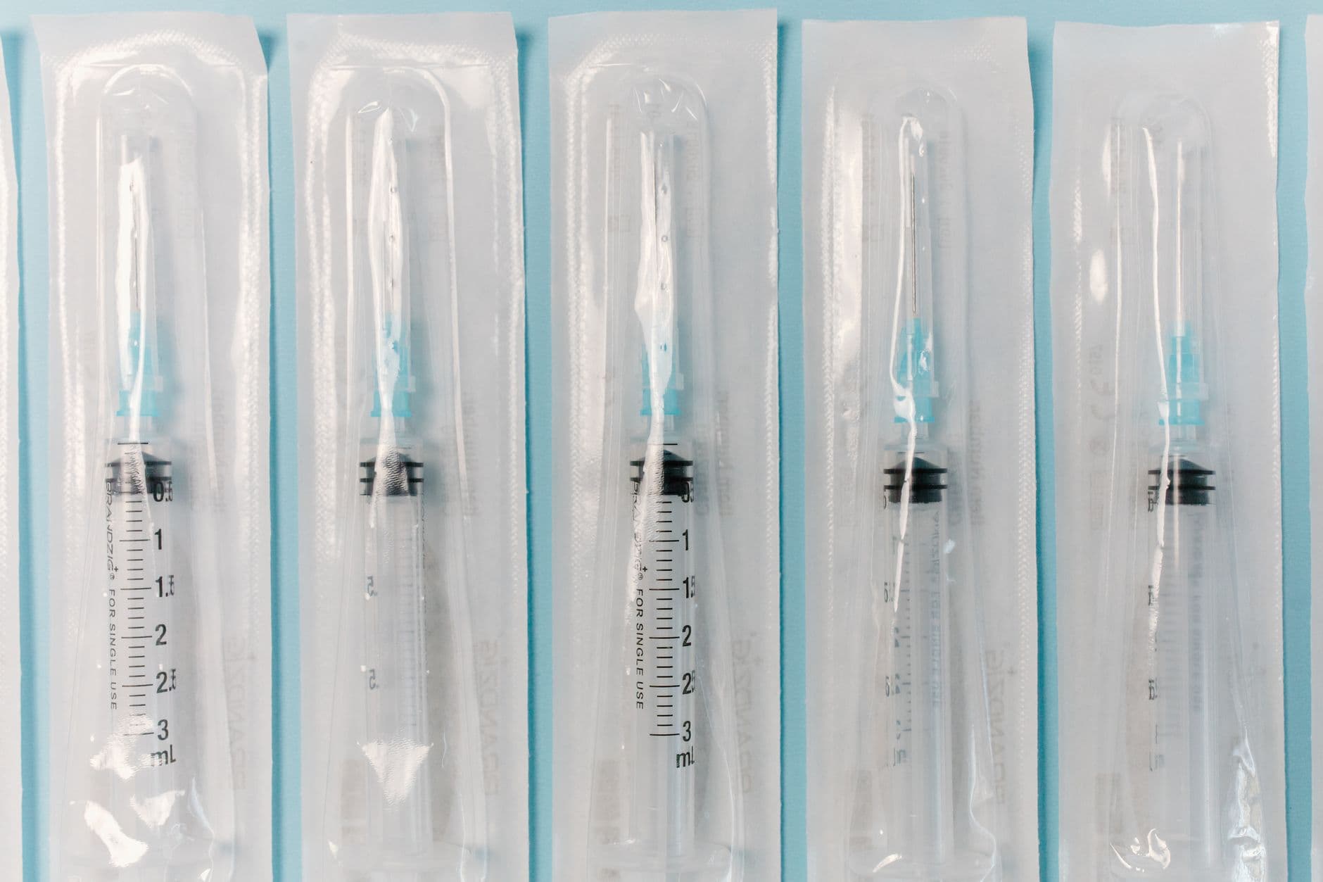 Scegliere la Siringa Giusta: Guida all'Acquisto per Professionisti Sanitari